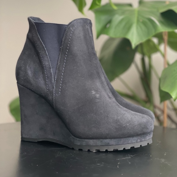 footnotes Shoes - Footnotes Suede Wedge Leather Ankle Booties Women’s Size 7 Boots